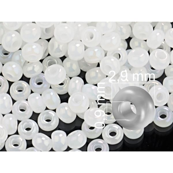 Preciosa Seed beads 8/0  2,9 mm White (57205) 20 g